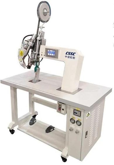 平面口罩機、N95口罩機和防護服壓條機和的研發制造任務